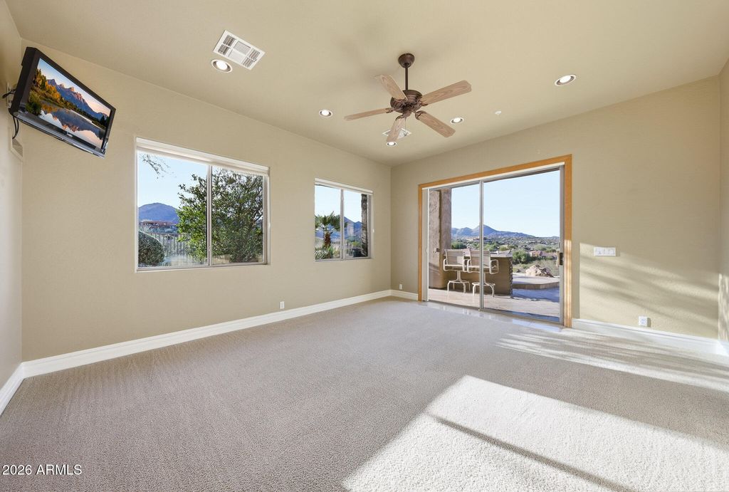 Image 19 of property listing at 13846 N SUNFLOWER Drive, Fountain Hills, AZ 85268