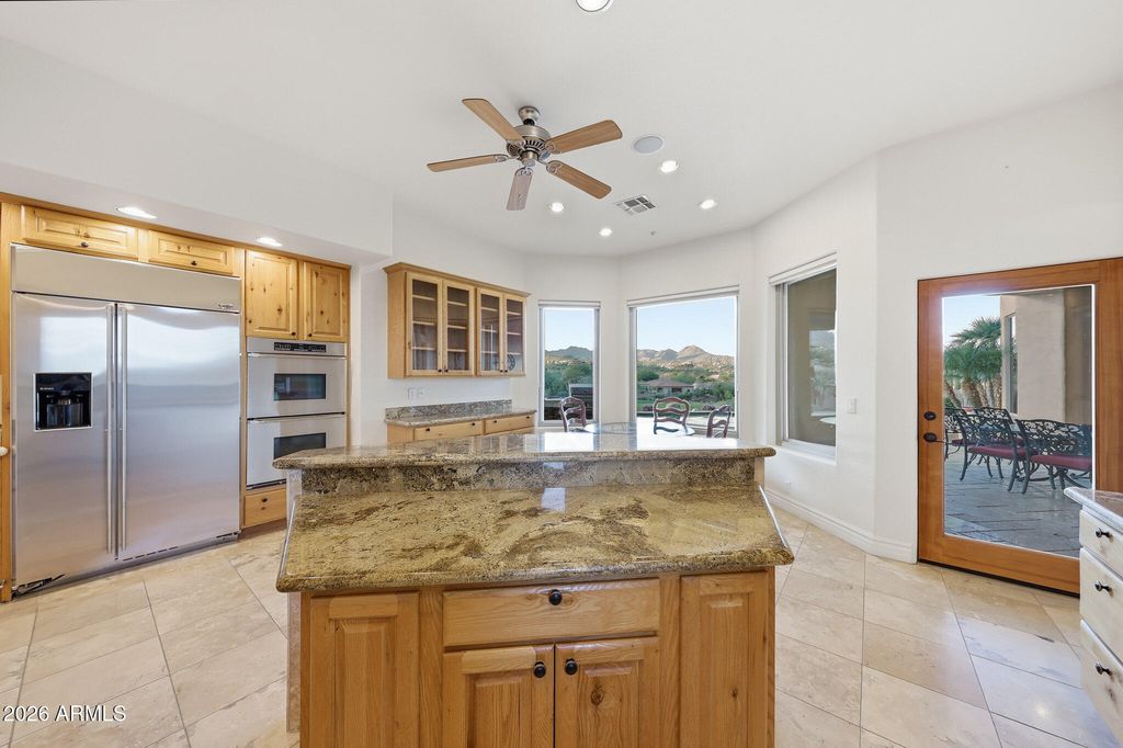 Image 9 of property listing at 13846 N SUNFLOWER Drive, Fountain Hills, AZ 85268
