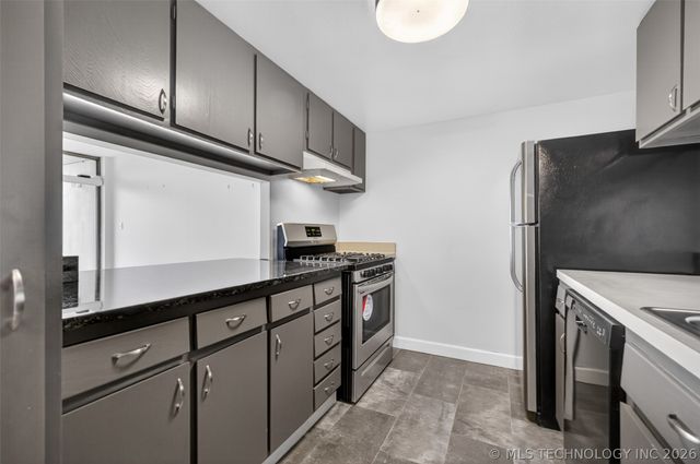 450 W 7th Street 1705, Tulsa, OK 74119