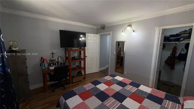 1075 W 68th Street 403, Hialeah, FL 33014