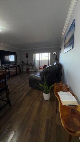 1075 W 68th Street 403, Hialeah, FL 33014