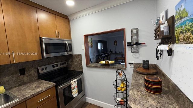 1075 W 68th Street 403, Hialeah, FL 33014