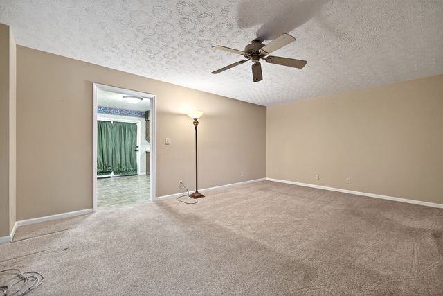 106 June St, Mcminnville, TN 37110