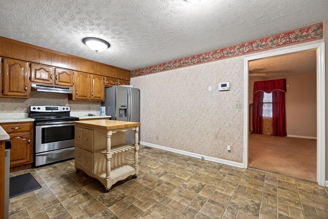 106 June St, Mcminnville, TN 37110