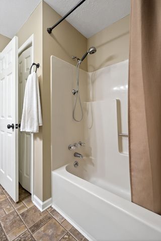 106 June St, Mcminnville, TN 37110