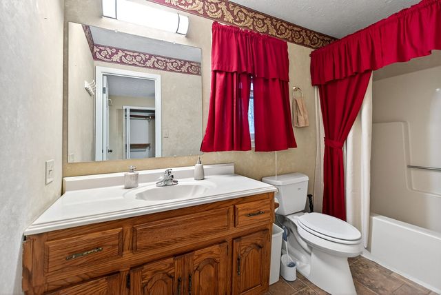 106 June St, Mcminnville, TN 37110