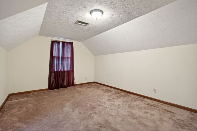 106 June St, Mcminnville, TN 37110