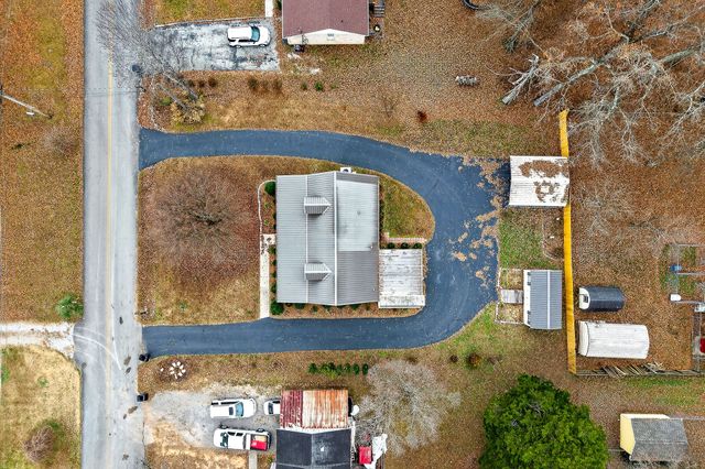 106 June St, Mcminnville, TN 37110