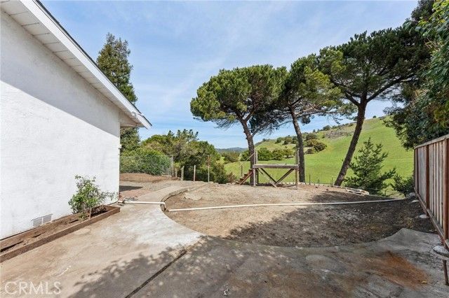 1864 Lakeview Court, San Leandro, CA 94577