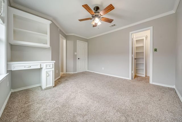 219 Wick Willow Drive, Montgomery, TX 77356