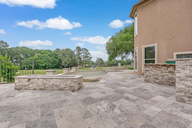 219 Wick Willow Drive, Montgomery, TX 77356
