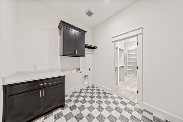 700 Burr Oak Lane, Weatherford, TX 76085