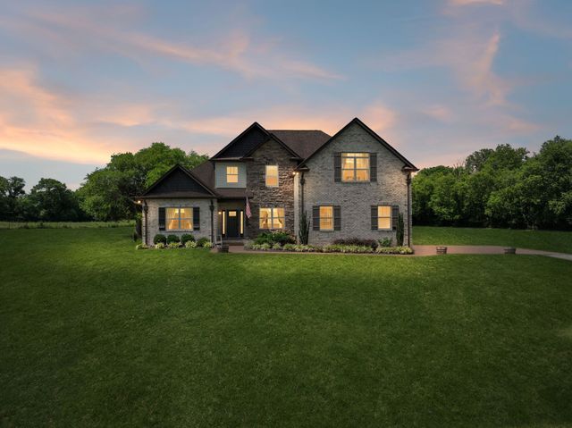 3930 Big Springs Rd, Lebanon, TN 37090