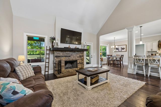 3930 Big Springs Rd, Lebanon, TN 37090