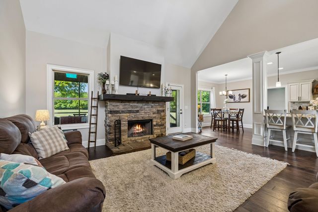 3930 Big Springs Rd, Lebanon, TN 37090