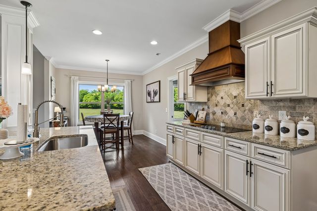 3930 Big Springs Rd, Lebanon, TN 37090