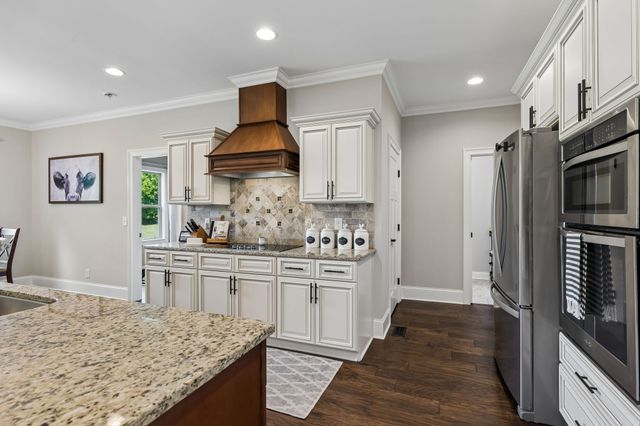 3930 Big Springs Rd, Lebanon, TN 37090