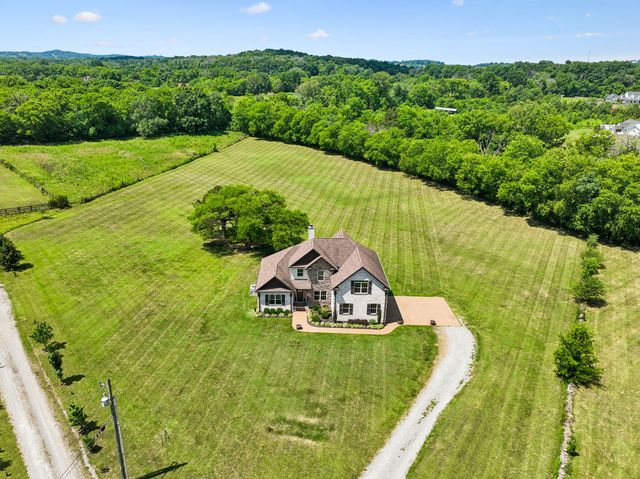 3930 Big Springs Rd, Lebanon, TN 37090