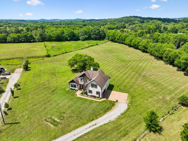 3930 Big Springs Rd, Lebanon, TN 37090
