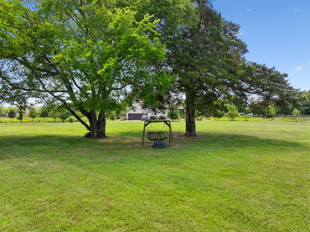 3930 Big Springs Rd, Lebanon, TN 37090