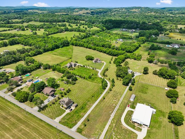 3930 Big Springs Rd, Lebanon, TN 37090