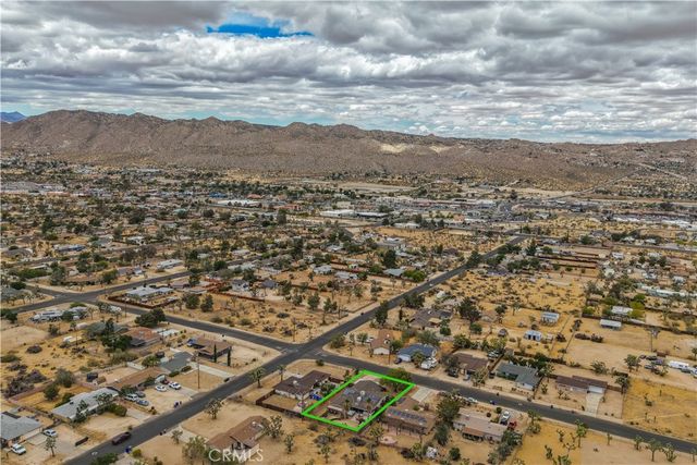 57373 Pueblo Trail, Yucca Valley, CA 92284