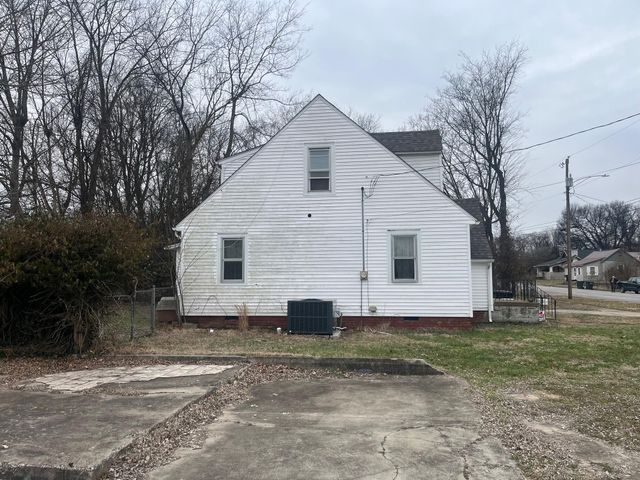 612 Elizabeth Street, Paducah, KY 42003