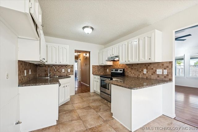 1314 W Orlando Street, Broken Arrow, OK 74011