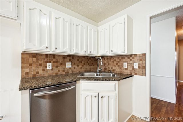 1314 W Orlando Street, Broken Arrow, OK 74011