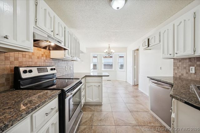 1314 W Orlando Street, Broken Arrow, OK 74011