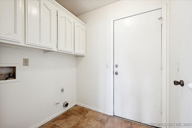 1314 W Orlando Street, Broken Arrow, OK 74011