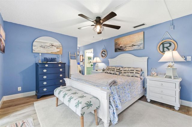 700 STARKEY ROAD 1414, Largo, FL 33771