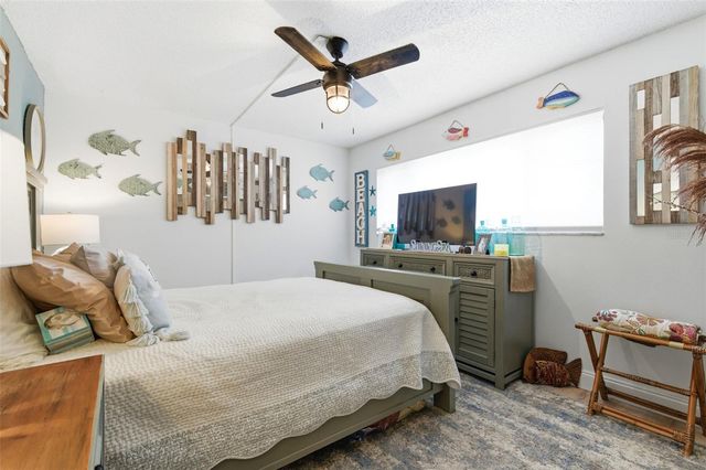 700 STARKEY ROAD 1414, Largo, FL 33771