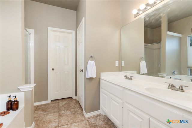229 Bending Oak, New Braunfels, TX 78132