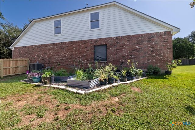 229 Bending Oak, New Braunfels, TX 78132
