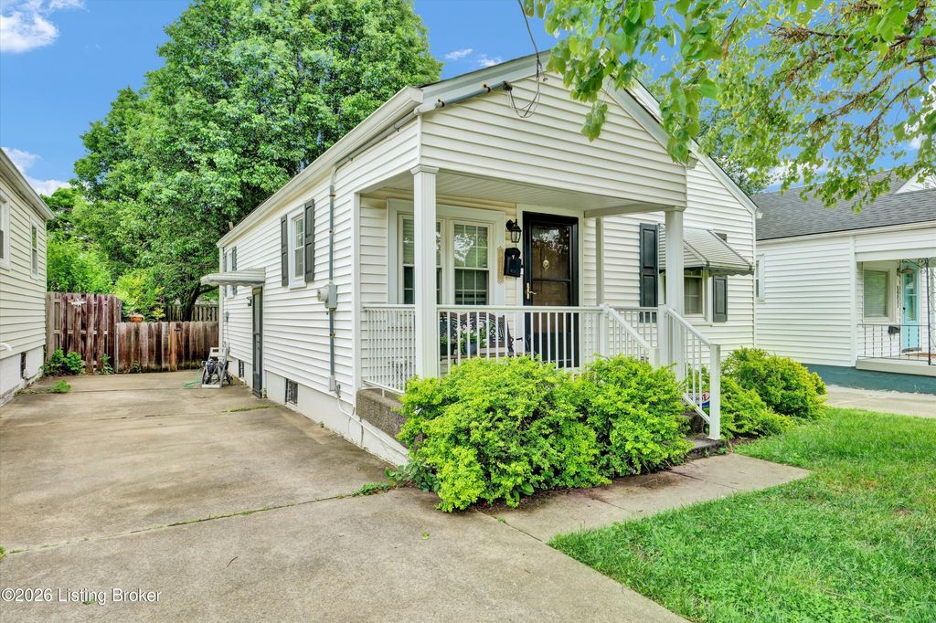 1215 Rammers Ave, Louisville, KY 40204