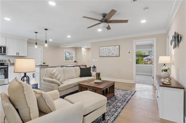 3905 W Colonial PW, Virginia Beach, VA 23452