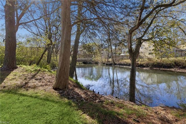 3905 W Colonial PW, Virginia Beach, VA 23452