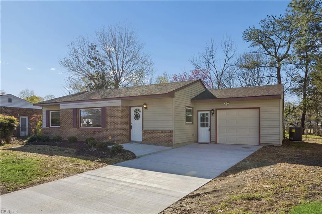 3905 W Colonial PW, Virginia Beach, VA 23452