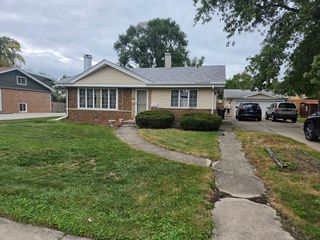 7274 W 174 Street, Tinley Park, IL 60477