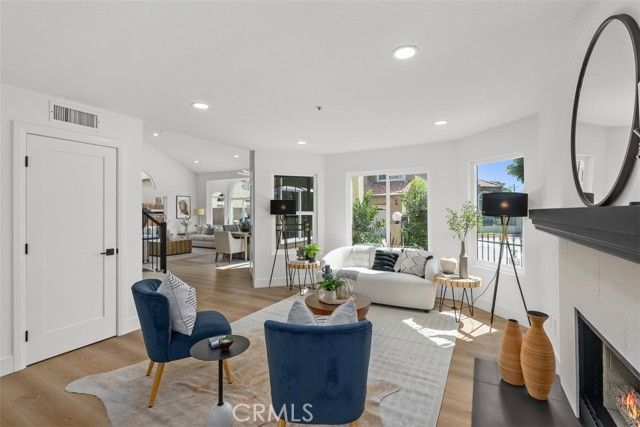 333 E Phillips Boulevard, Pomona, CA 91766