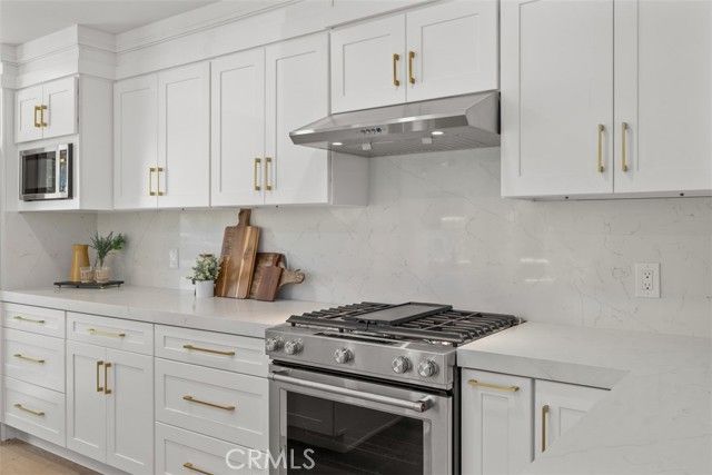 333 E Phillips Boulevard, Pomona, CA 91766