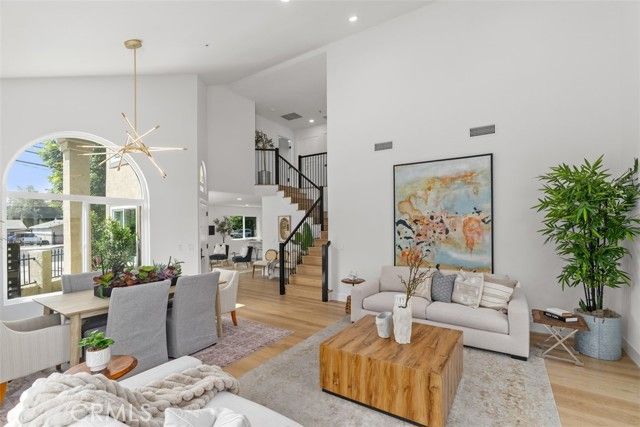 333 E Phillips Boulevard, Pomona, CA 91766