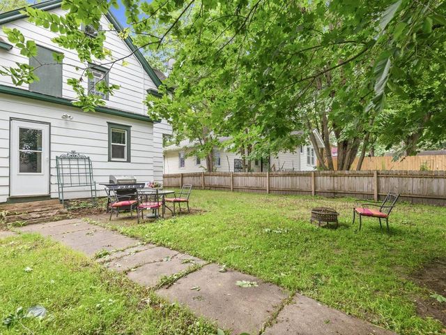3735 Girard Avenue N, Minneapolis, MN 55412