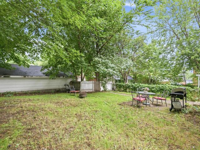 3735 Girard Avenue N, Minneapolis, MN 55412