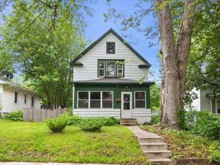 3735 Girard Avenue N, Minneapolis, MN 55412