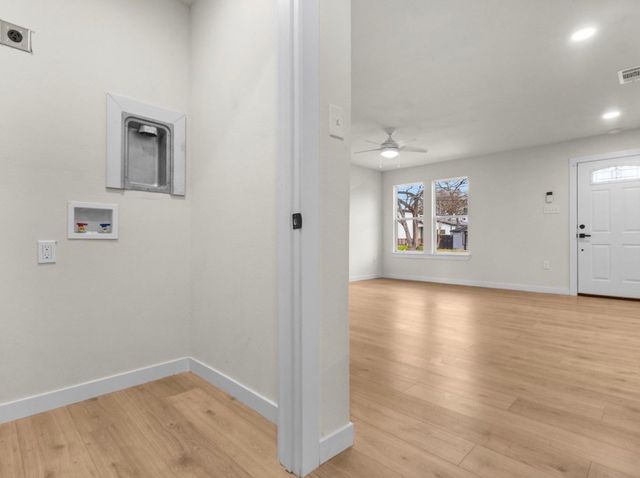 3915 Coolidge Street, Dallas, TX 75215
