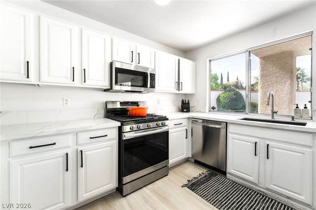 1941 Ivy Point Lane, Las Vegas, NV 89134