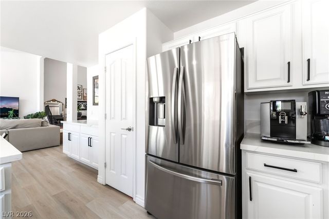 1941 Ivy Point Lane, Las Vegas, NV 89134