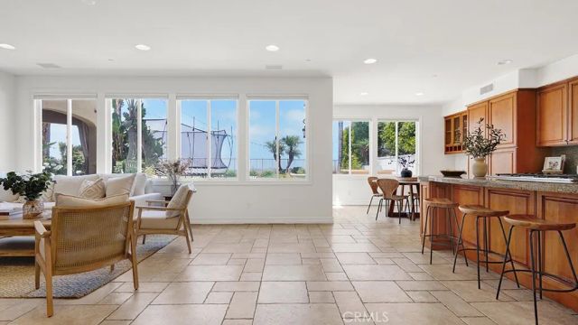 32 Calle Pacifica, San Clemente, CA 92673
